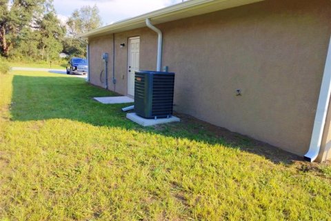 House in Ocala, Florida 3 bedrooms, 123.65 sq.m. № 1902304 - photo 21