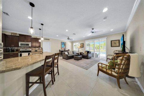 House in Miami, Florida 3 bedrooms, 211.35 sq.m. № 1854799 - photo 21