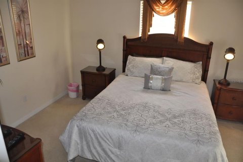 Casa en venta en Davenport, Florida, 5 dormitorios, 274.62 m2 № 1722960 - foto 16