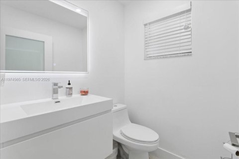 Villa ou maison à vendre à Pembroke Pines, Floride: 4 chambres, 209.96 m2 № 2038301 - photo 8