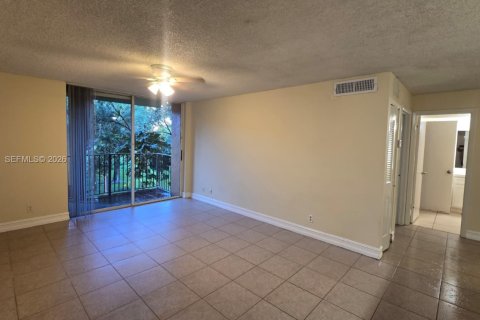 Copropriété à louer à Plantation, Floride: 1 chambre, 68.19 m2 № 2348907 - photo 3