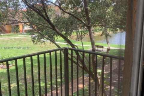 Copropriété à louer à Plantation, Floride: 1 chambre, 68.19 m2 № 2348907 - photo 6