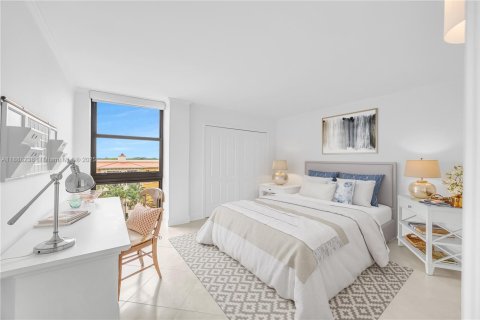 Copropriété à vendre à Coral Gables, Floride: 2 chambres, 132.2 m2 № 2016575 - photo 25