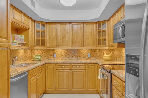 Copropriété à vendre à Coral Gables, Floride: 2 chambres, 132.2 m2 № 2016575 - photo 10