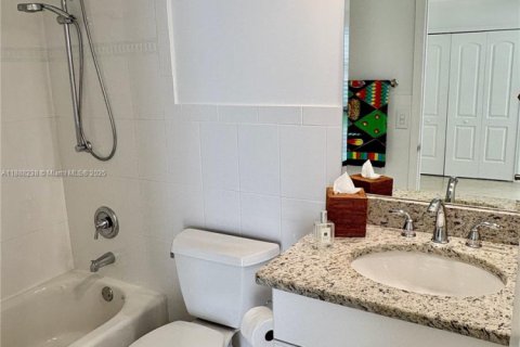 Copropriété à vendre à Coral Gables, Floride: 2 chambres, 132.2 m2 № 2016575 - photo 27