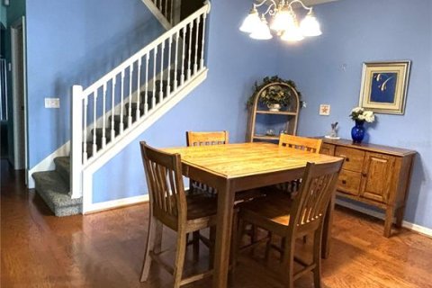 Townhouse in Bradenton, Florida 2 bedrooms, 132.76 sq.m. № 1916137 - photo 4