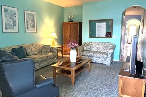 Townhouse in Bradenton, Florida 2 bedrooms, 132.76 sq.m. № 1916137 - photo 7