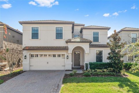 Casa en Davenport, Florida 9 dormitorios, 363.15 m2 № 2384382