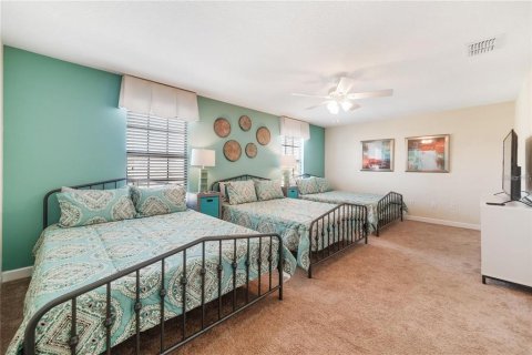 Casa en venta en Davenport, Florida, 9 dormitorios, 363.15 m2 № 2384382 - foto 24