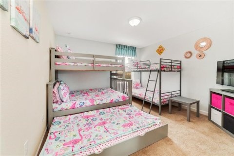 Casa en venta en Davenport, Florida, 9 dormitorios, 363.15 m2 № 2384382 - foto 28