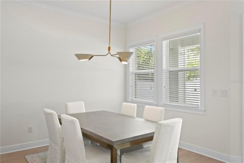 House in Tampa, Florida 4 bedrooms, 282.14 sq.m. № 1523029 - photo 11