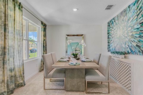 Casa en venta en Deltona, Florida, 5 dormitorios, 241.64 m2 № 1389379 - foto 3