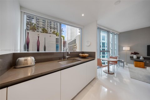 Condo in Miami, Florida  № 1948233 - photo 27