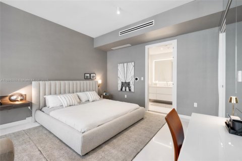 Condo in Miami, Florida  № 1948233 - photo 6