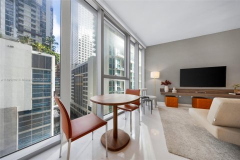 Condo in Miami, Florida  № 1948233 - photo 15