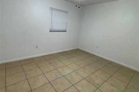 Снять в аренду квартиру в Окала, Флорида 3 комнаты, 95.5м2, № 1625853 - фото 12