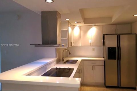 Copropriété à vendre à North Miami, Floride: 1 chambre, 66.33 m2 № 2024765 - photo 2