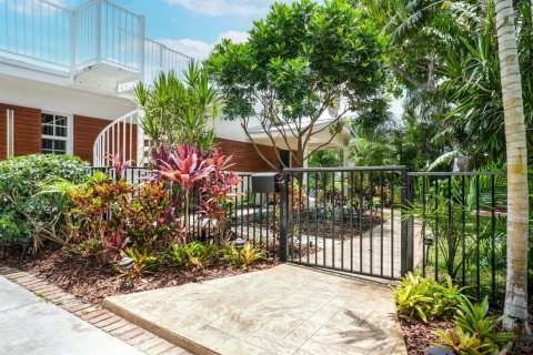 Casa en Pompano Beach, Florida 4 dormitorios, 133.69 m2 № 2078680