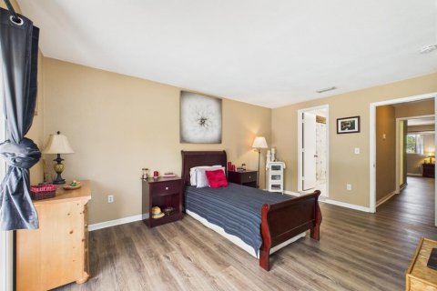 Townhouse in Oldsmar, Florida 2 bedrooms, 119.38 sq.m. № 1821350 - photo 23