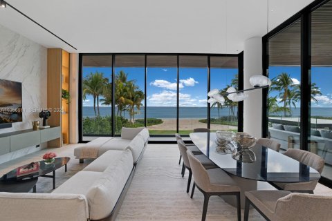 Casa en venta en Golden Beach, Florida, 7 dormitorios, 1626.44 m2 № 2019904 - foto 14