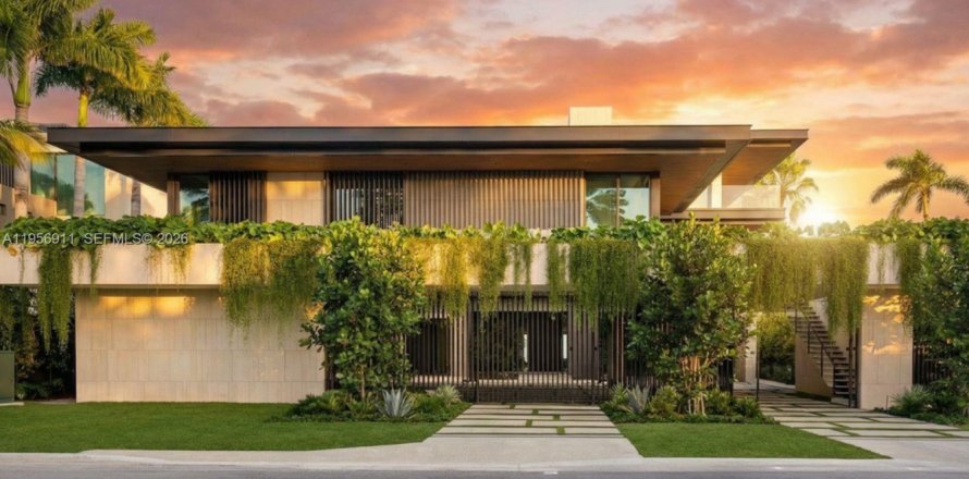 Casa en Golden Beach, Florida 7 dormitorios, 1626.44 m2 № 2019904