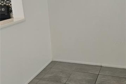 Купить кондоминиум в Брейдентон, Флорида 7 комнат, 87.33м2, № 1904956 - фото 12