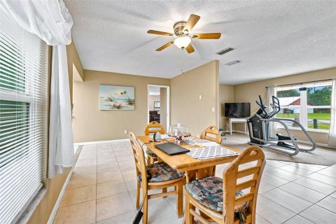 House in Edgewater, Florida 3 bedrooms, 198.44 sq.m. № 2403667 - photo 12