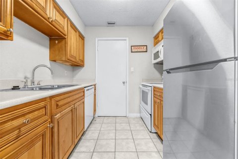 Condominio en venta en Tampa, Florida, 2 dormitorios, 105.17 m2 № 1849665 - foto 11