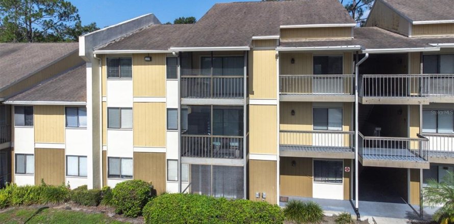Condominio en Tampa, Florida, 2 dormitorios № 1849665
