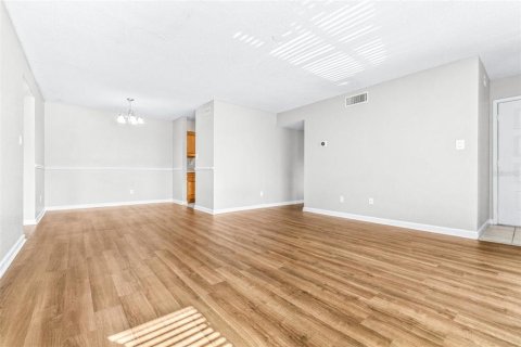 Condominio en venta en Tampa, Florida, 2 dormitorios, 105.17 m2 № 1849665 - foto 6