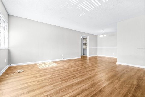 Condominio en venta en Tampa, Florida, 2 dormitorios, 105.17 m2 № 1849665 - foto 3
