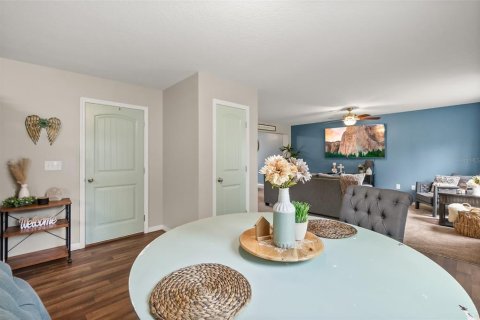 Casa en venta en Palm Coast, Florida, 4 dormitorios, 189.99 m2 № 1440540 - foto 18
