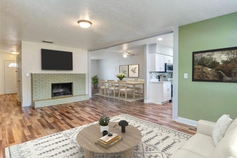 House in Tampa, Florida 3 bedrooms, 157.1 sq.m. № 2152005 - photo 5