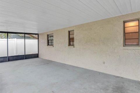 House in Tampa, Florida 3 bedrooms, 157.1 sq.m. № 2152005 - photo 23