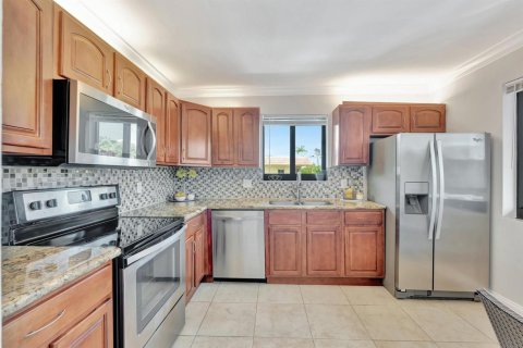 Condominio en venta en Weston, Florida, 2 dormitorios, 114.36 m2 № 2087535 - foto 6