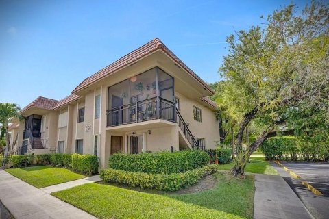 Condominio en venta en Weston, Florida, 2 dormitorios, 114.36 m2 № 2087535 - foto 2