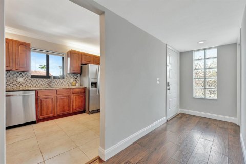 Condominio en venta en Weston, Florida, 2 dormitorios, 114.36 m2 № 2087535 - foto 17