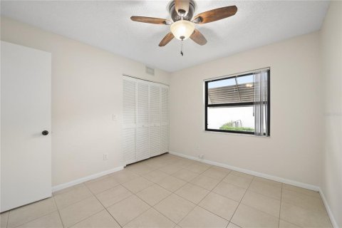 House in Sanford, Florida 3 bedrooms, 143.63 sq.m. № 2277239 - photo 18