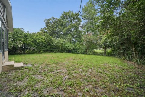 House in Sanford, Florida 3 bedrooms, 143.63 sq.m. № 2277239 - photo 27