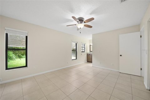 House in Sanford, Florida 3 bedrooms, 143.63 sq.m. № 2277239 - photo 22