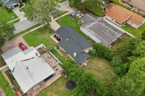 House in Sanford, Florida 3 bedrooms, 143.63 sq.m. № 2277239 - photo 6
