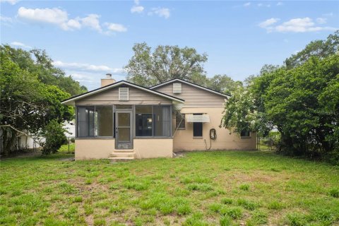 House in Sanford, Florida 3 bedrooms, 143.63 sq.m. № 2277239 - photo 28