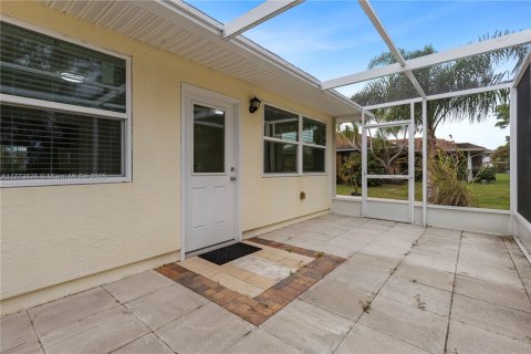 Casa en venta en Port St. Lucie, Florida, 3 dormitorios, 147.81 m2 № 1692429 - foto 22