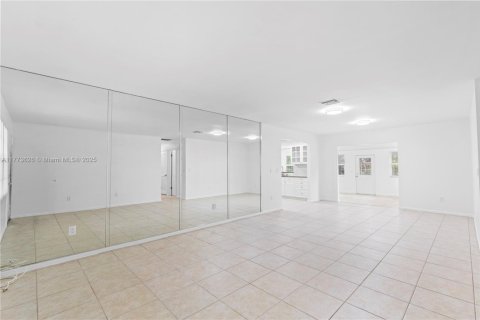 Casa en venta en Port St. Lucie, Florida, 3 dormitorios, 147.81 m2 № 1692429 - foto 21