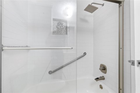 Casa en venta en Port St. Lucie, Florida, 3 dormitorios, 147.81 m2 № 1692429 - foto 12