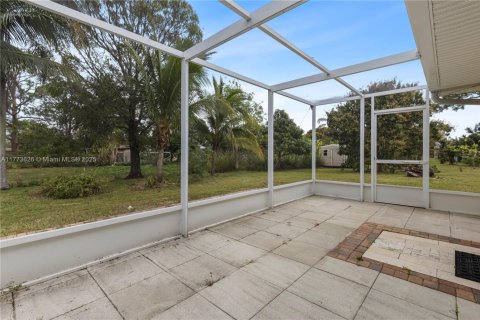 Casa en venta en Port St. Lucie, Florida, 3 dormitorios, 147.81 m2 № 1692429 - foto 23