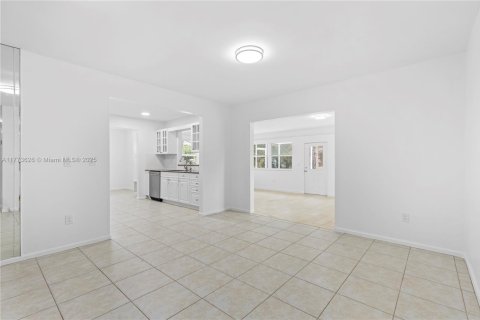 Casa en venta en Port St. Lucie, Florida, 3 dormitorios, 147.81 m2 № 1692429 - foto 19