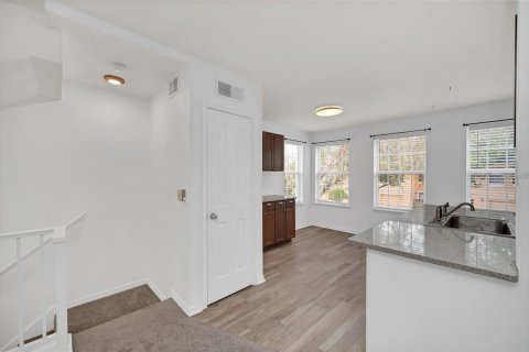 Townhouse in Kissimmee, Florida 3 bedrooms, 136.1 sq.m. № 2098577 - photo 23