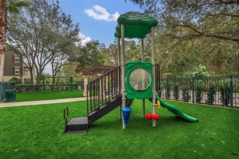 Townhouse in Kissimmee, Florida 3 bedrooms, 136.1 sq.m. № 2098577 - photo 6