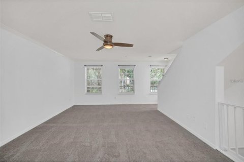 Townhouse in Kissimmee, Florida 3 bedrooms, 136.1 sq.m. № 2098577 - photo 10